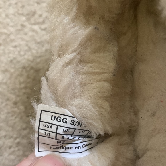 UGG Dakota suede moccasins size 10 - Picture 5 of 8